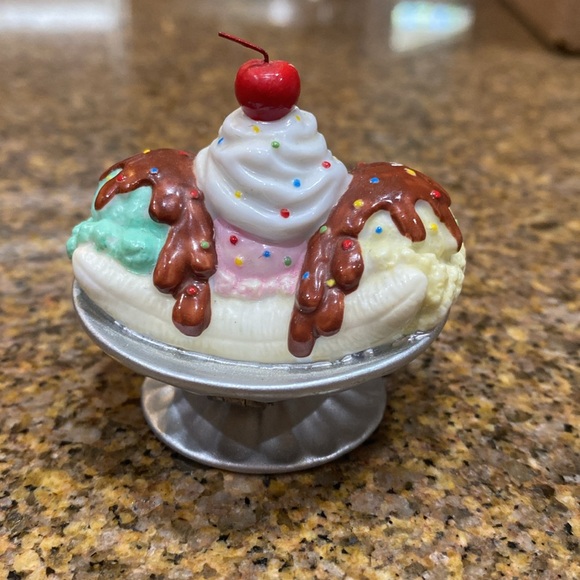 Cooking Club of America trinket box, banana split. - Picture 3 of 7